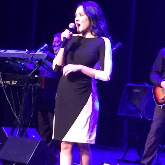 Meet your Top Seller ⛸⛸ - Picture 1 of 3